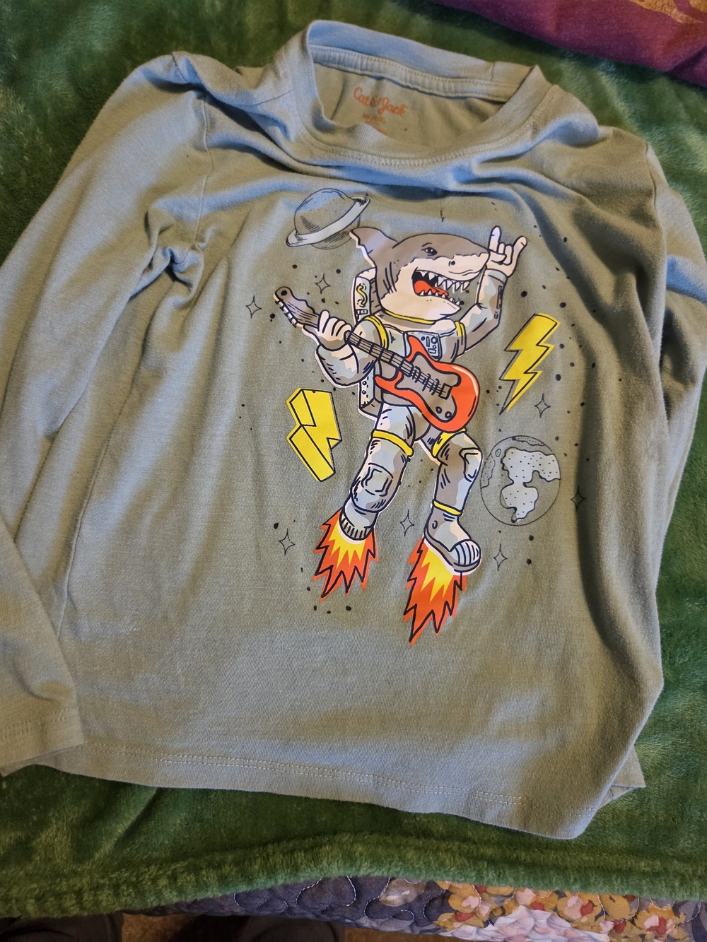 Boys 5 Long Sleeved T's And Flannels Mixed Brands - Picture 12 of 16